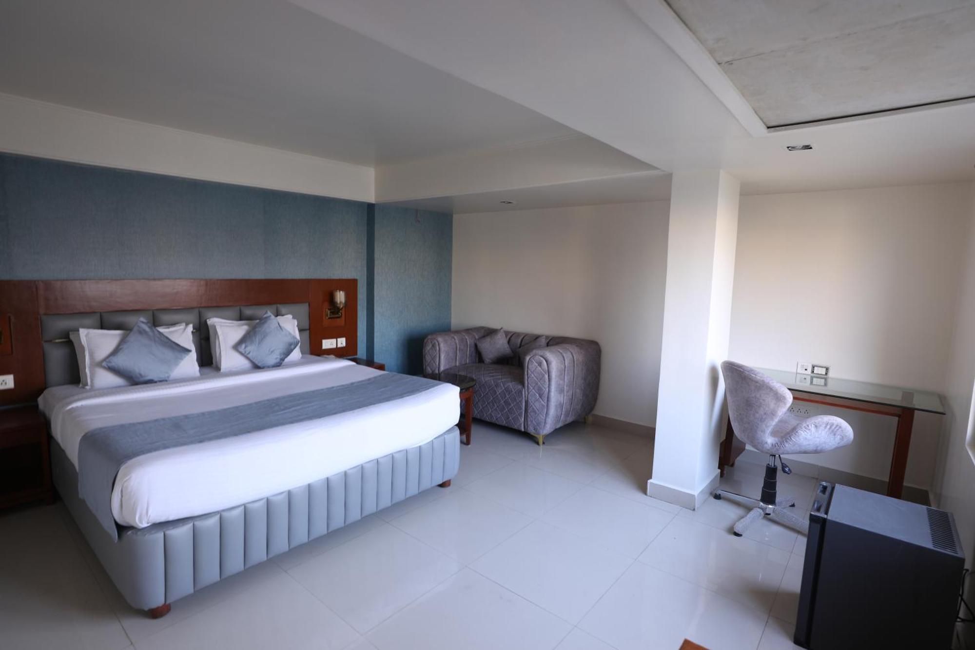 Eastin Hotels Hajdarábád Exteriér fotografie